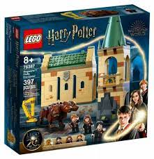 LEGO : Harry Potter -  Poudlard™ : la rencontre avec Touffu | LEGO®