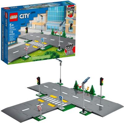 LEGO : City - Intersection à assembler (Road Plates) | LEGO®