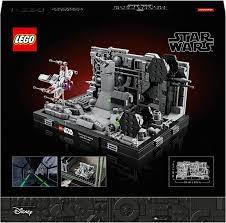 LEGO: Star Wars - Diorama de la poursuite dans la tranchée de l’Étoile de la Mort | LEGO®