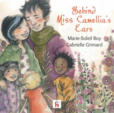 Behinbd Miss Camellia's ears | Roy, Marie-Soleil