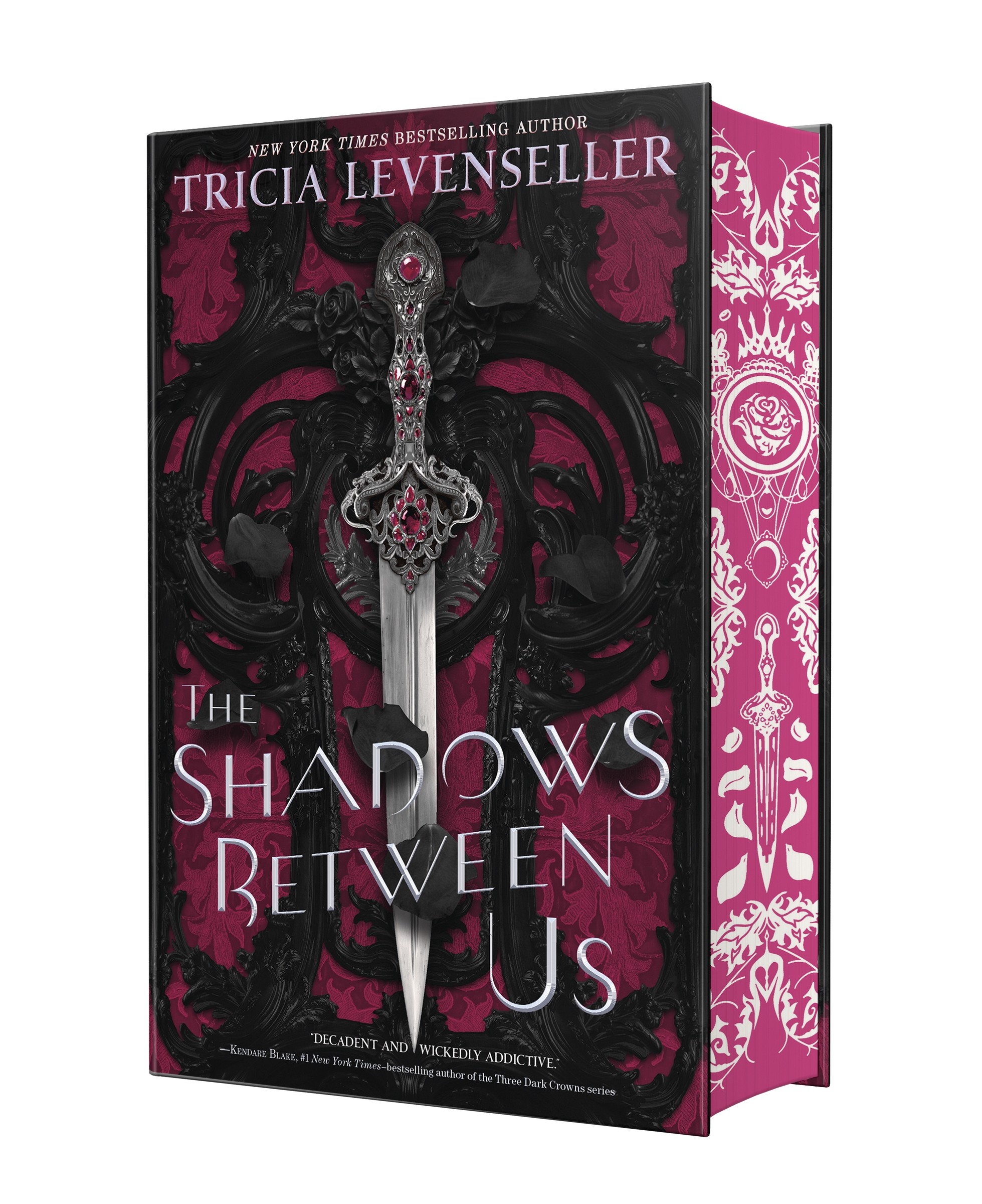 The Shadows Between Us : Special Edition | Levenseller, Tricia (Auteur)